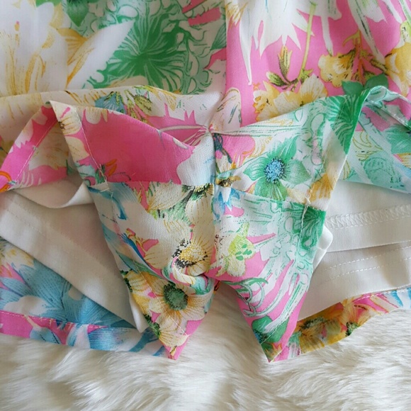 Cals Floral Print Romper with Lace Embellishment - Picture 7 of 8